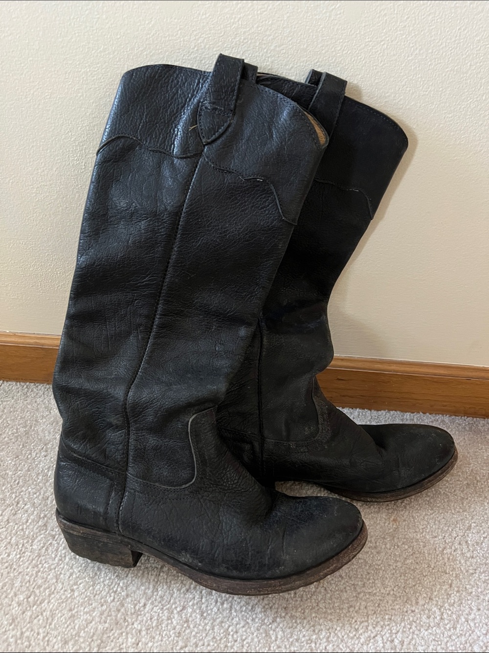 Frye Black Leather Low Heel Pull-On Riding Boots